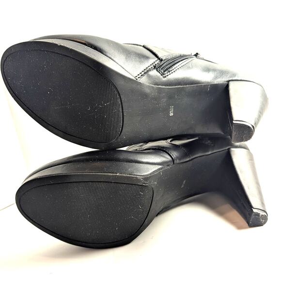 G by Guess black buckle boots - Picture 6 of 6